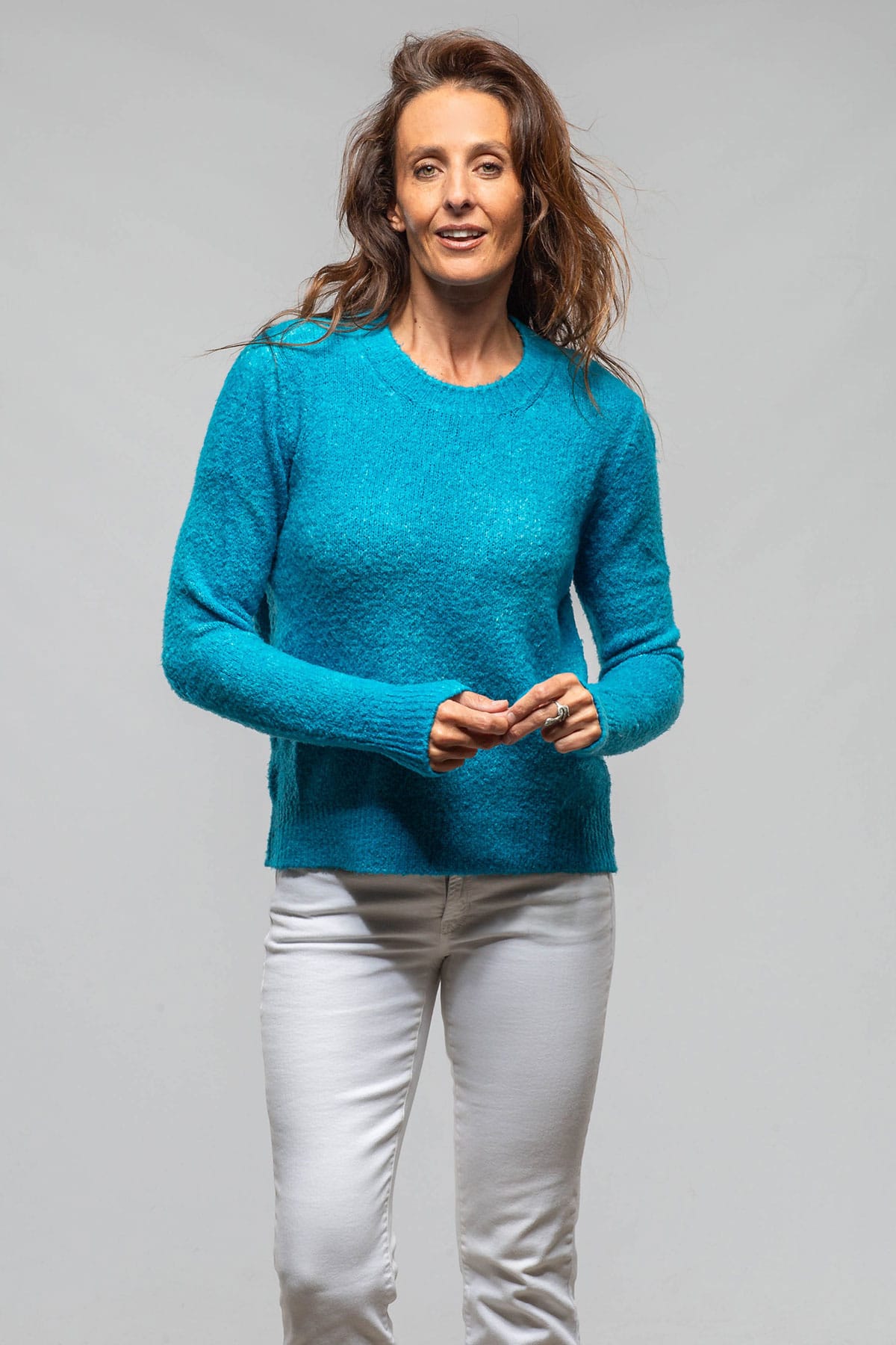 Avant Toi Bari Cropped Crew Neck Sweater In Topaz Ladies - Sweaters