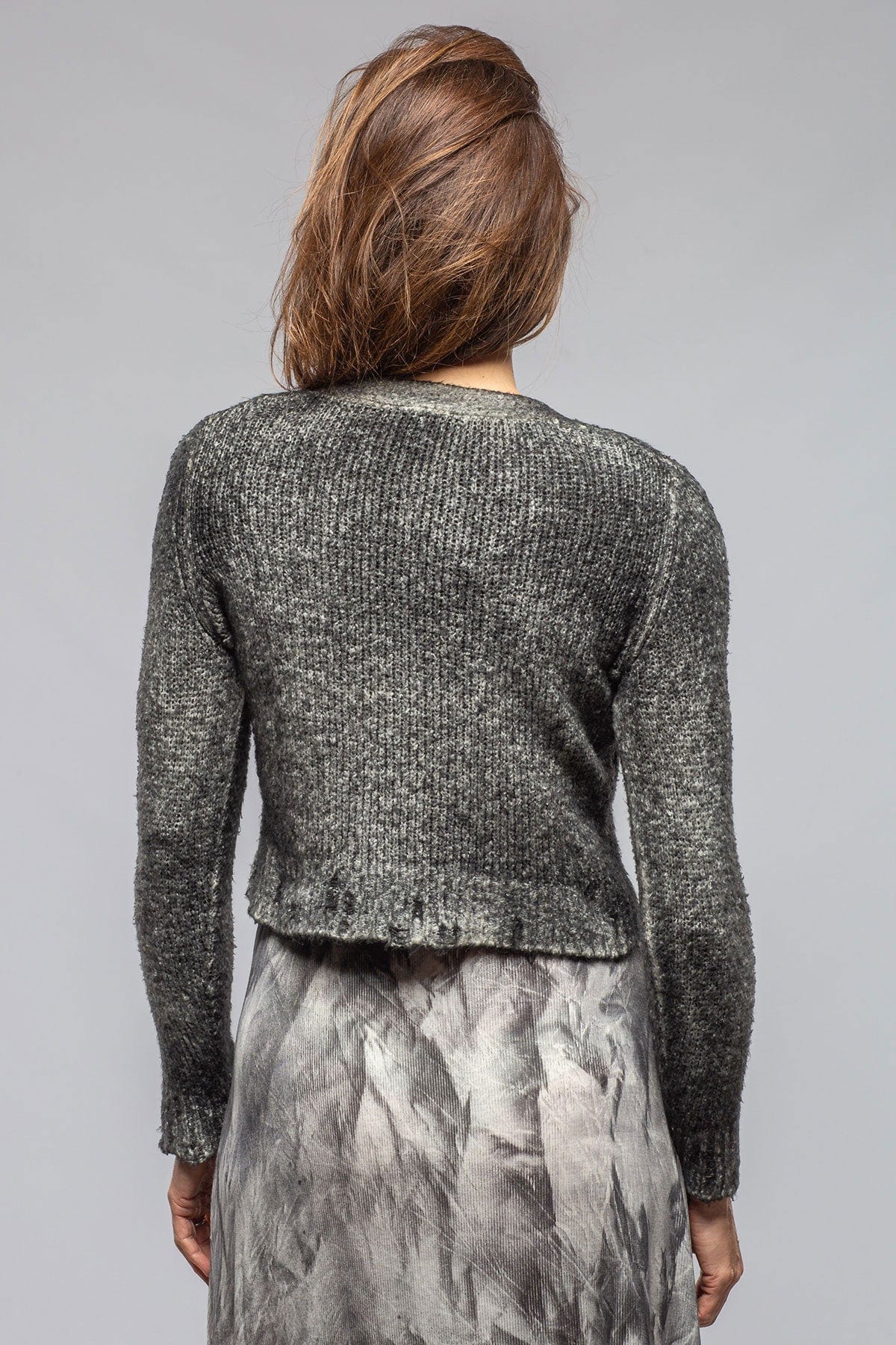 Avant Toi Daisy Cropped Cardigan In Husky Ladies - Sweaters