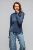 Avant Toi Elkie Reversible Sweater In Midnight Ladies - Sweaters