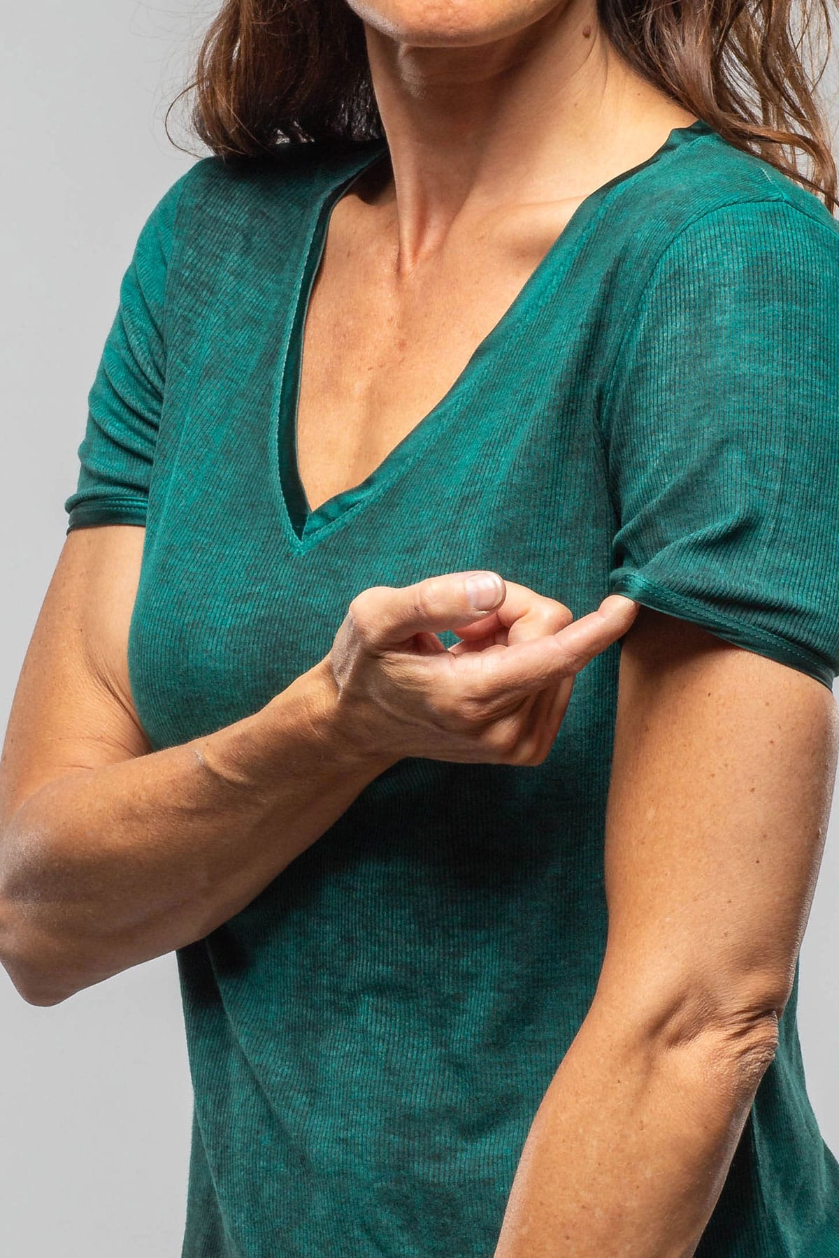 Avant Toi Forio Tee In Dark Mint Ladies - Tops