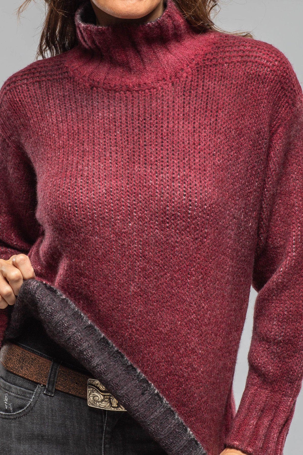 Avant Toi Frecha Mock Neck Sweater In Wine Ladies - Sweaters