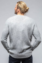 Henry Crew Neck Cashmere Sweater In Stone Grey - AXEL'S