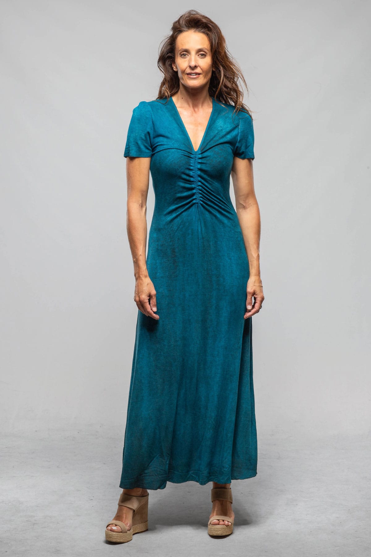 Quay Short Sleeve Ribbed Modal Dress In Dark Topaz - AXEL'S
