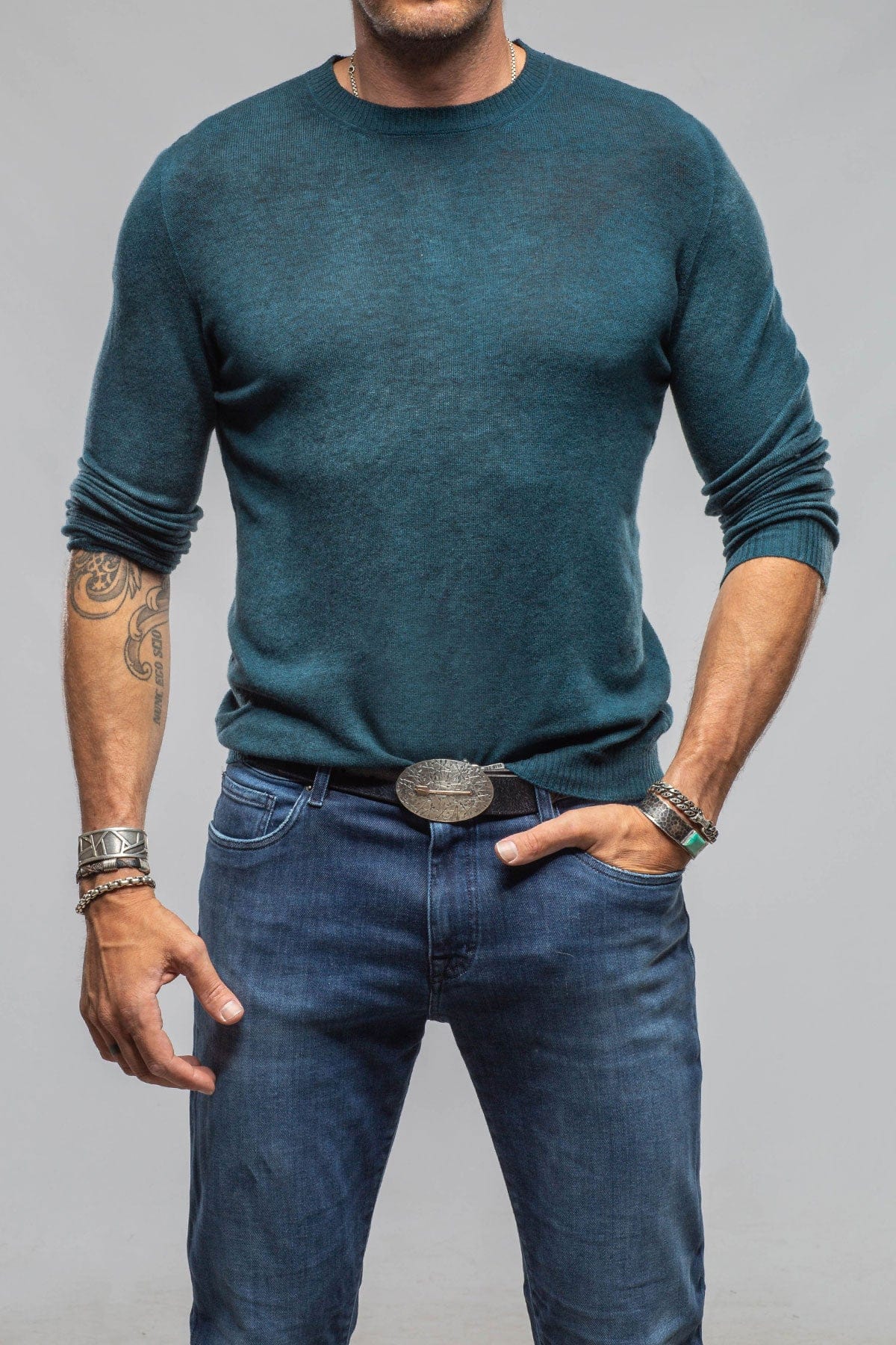 Sundust Cashmere Crew Sweater In Laguna - AXEL'S