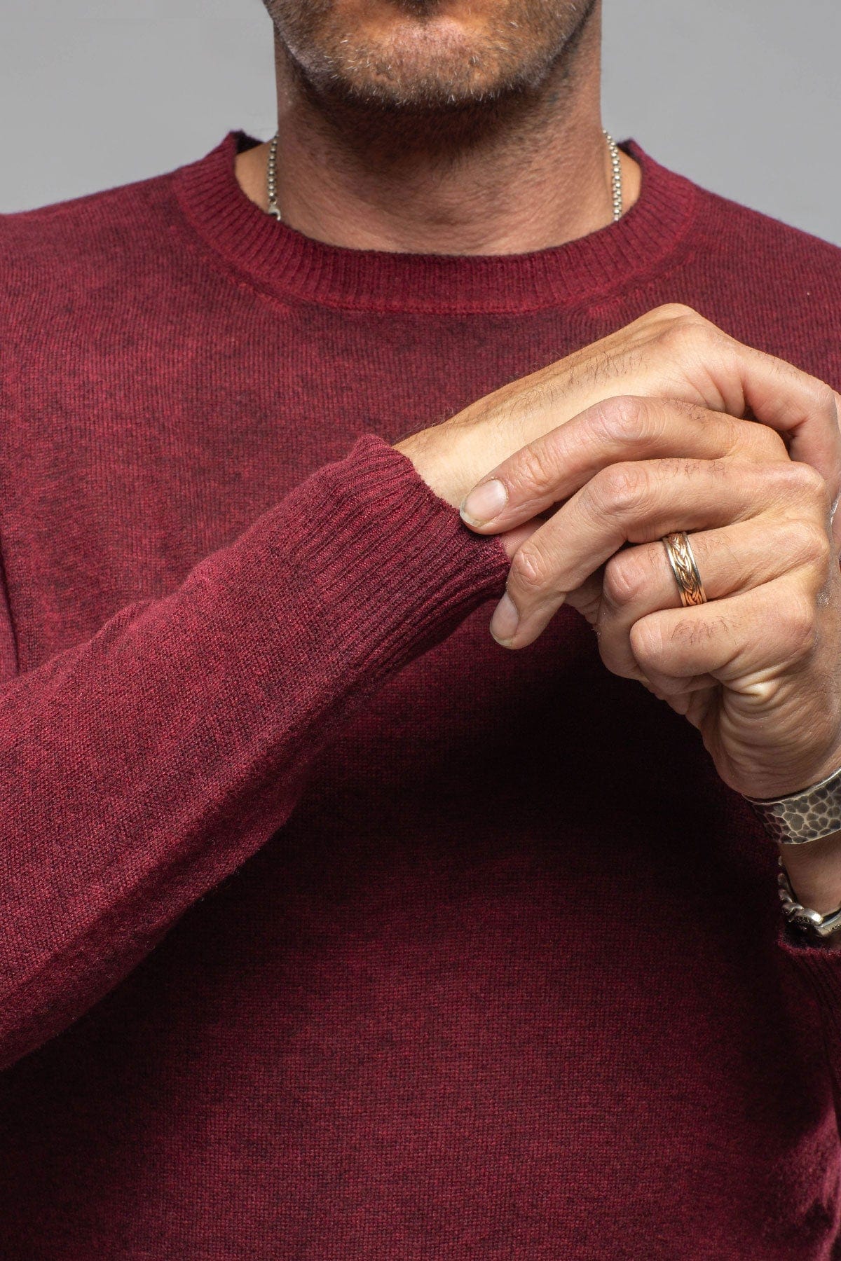Sundust Cashmere Crew Sweater In Wine - AXEL'S