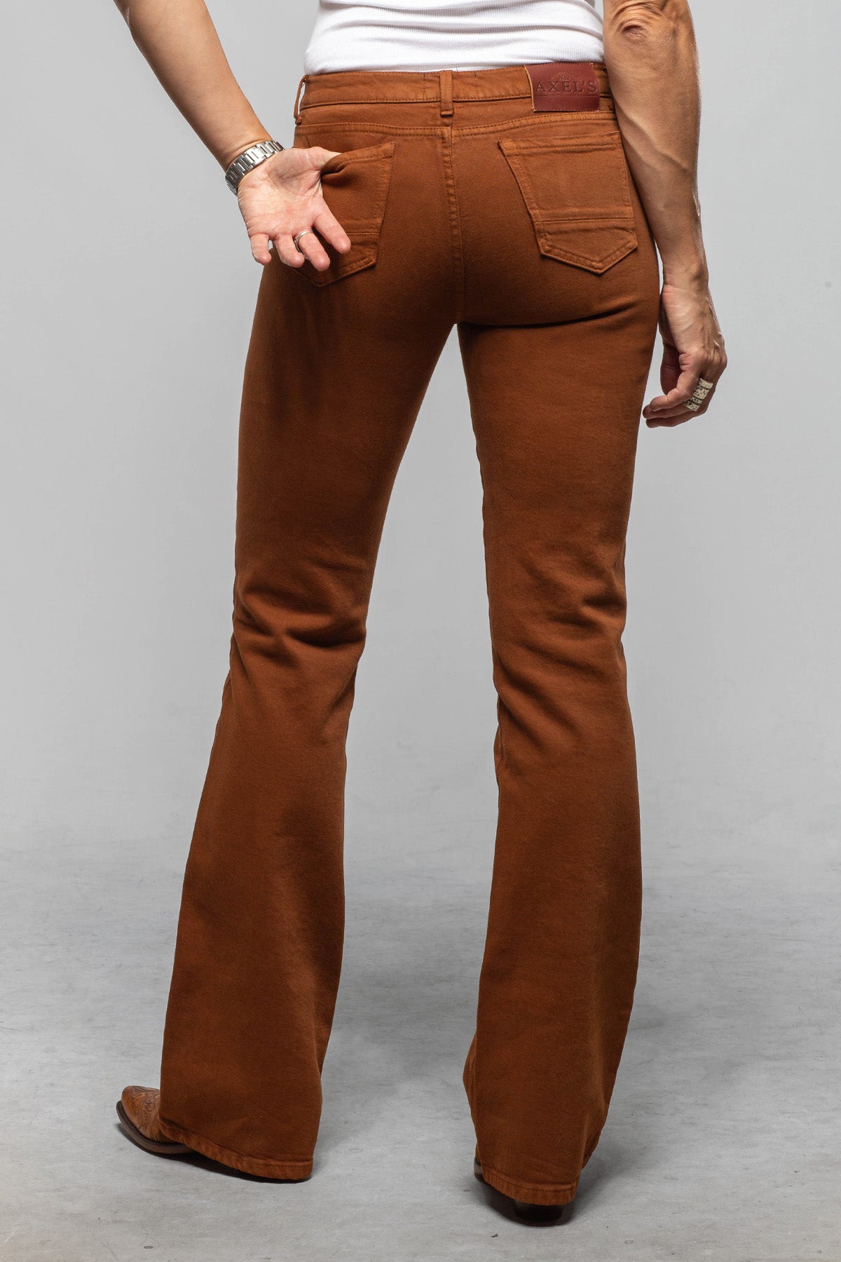 Axel's Authentic Denim Casidy Bootcut Authentic Denim Jeans In Cognac Ladies - Pants - Jeans