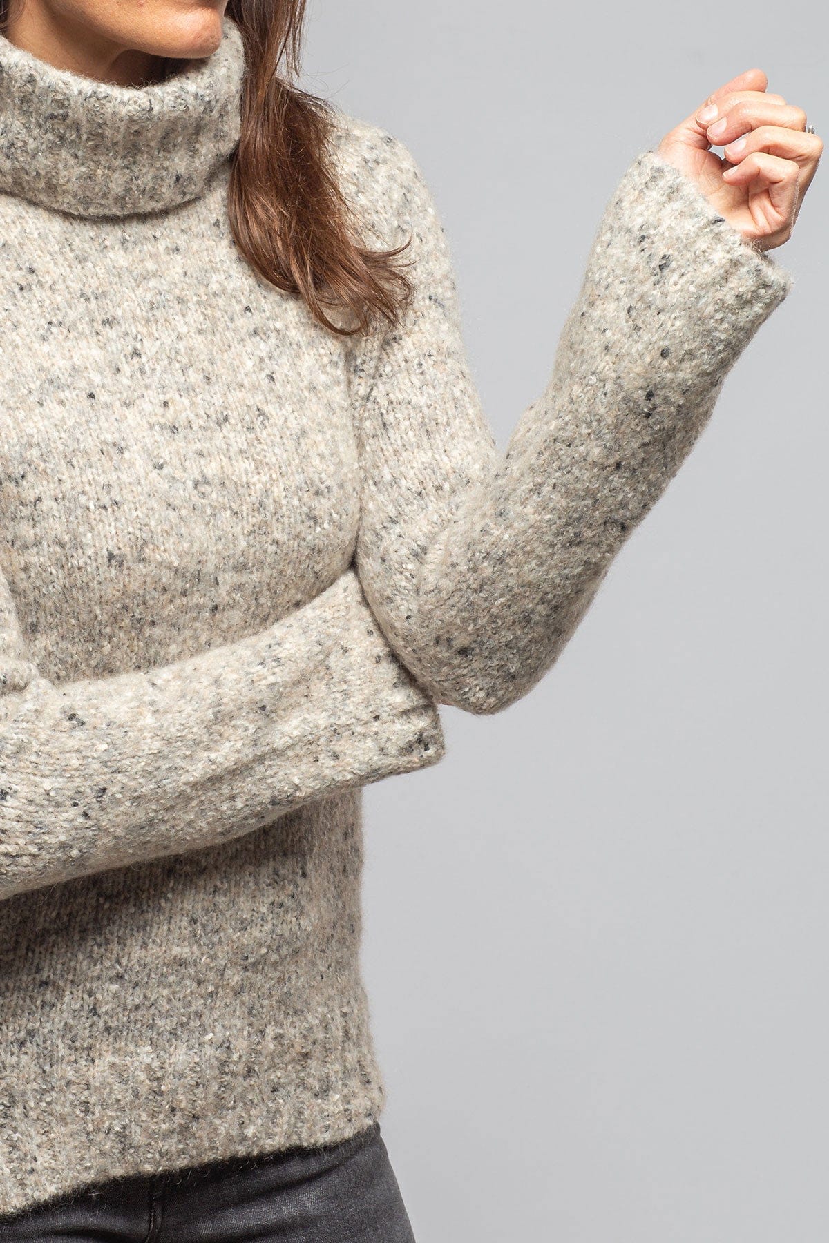 Axel's Country Collection Kildare Turtleneck Sweater In Ghiacco Ladies - Sweaters