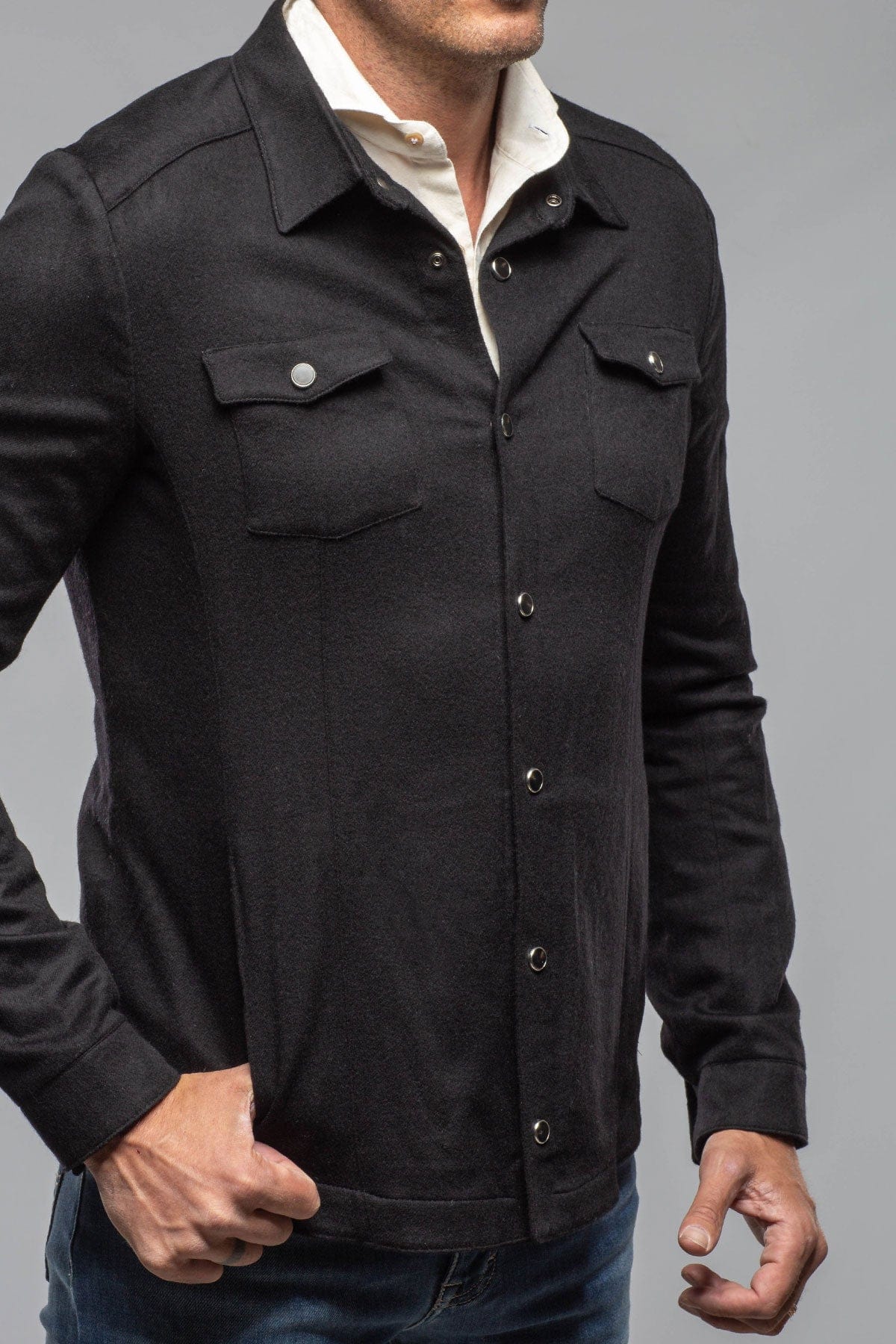 Ashford Lux Cashmere Silk Snap Shirt In Black - AXEL'S