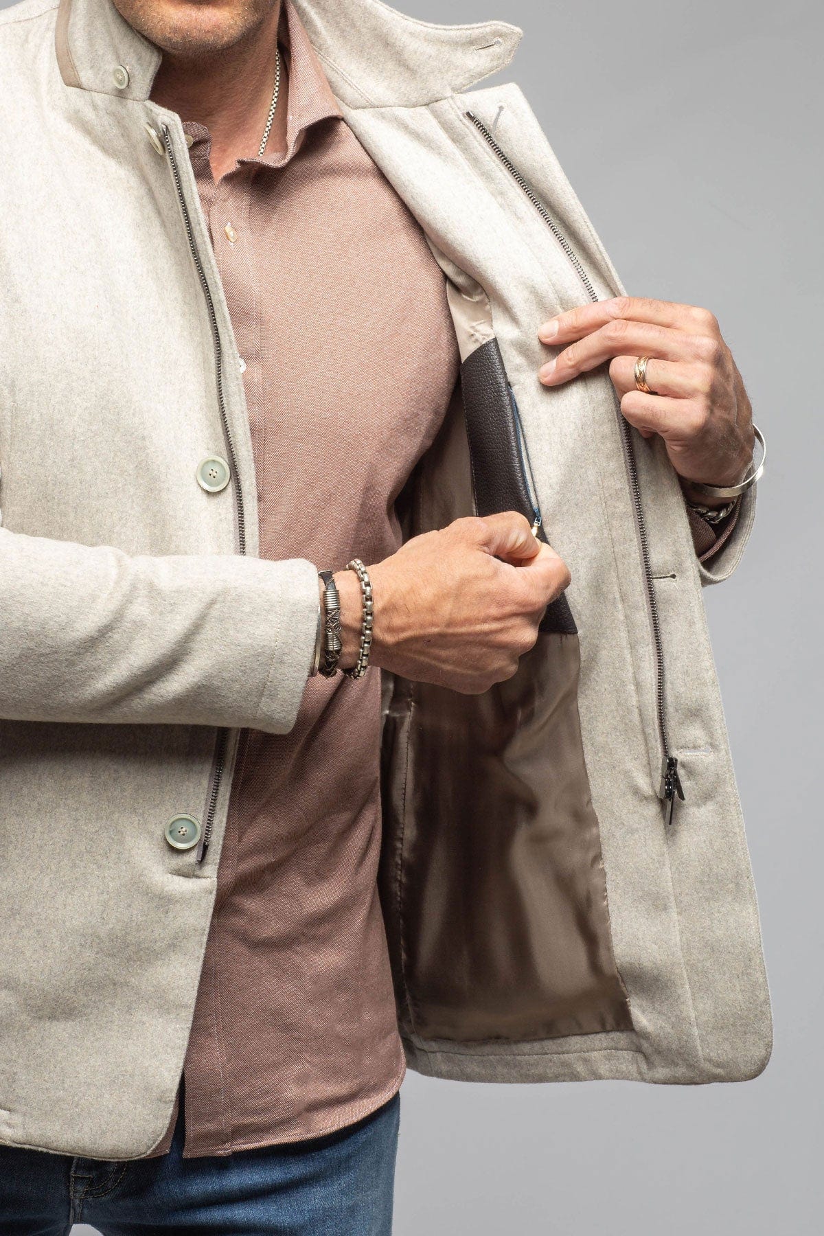 Bridgerton Cashmere Gentleman Jacket In Stone - AXEL'S