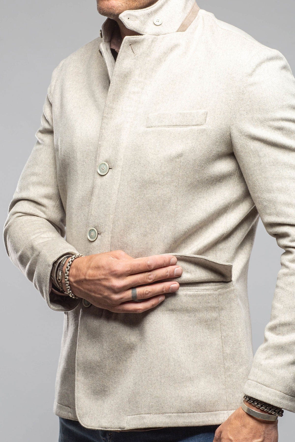 Bridgerton Cashmere Gentleman Jacket In Stone - AXEL'S