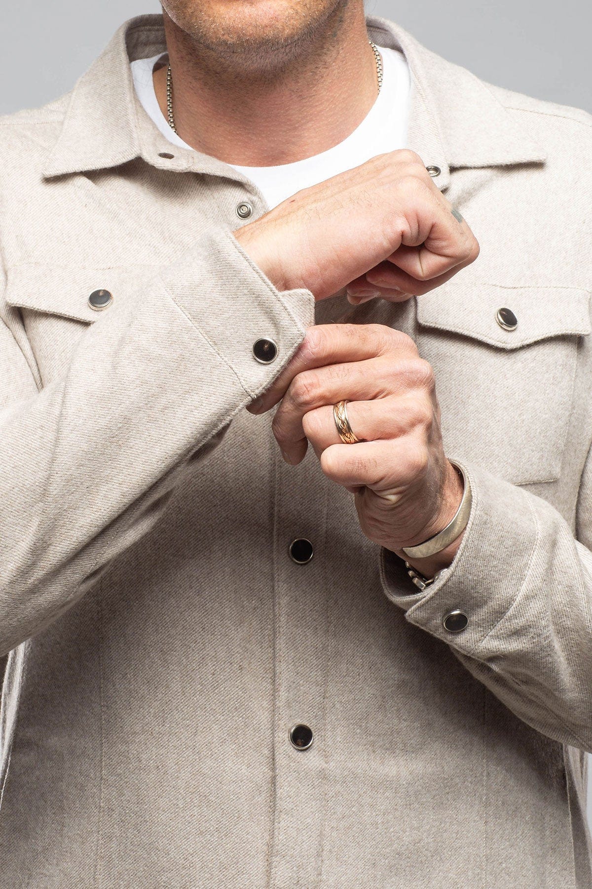 Ashford Lux Cashmere Silk Snap Shirt In Taupe - AXEL'S