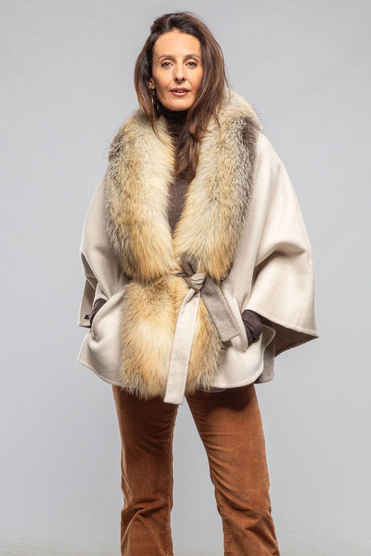 Axel's Florence Collection Tavinka Virgin Wool Cape Coat Ladies - Outerwear - Cloth