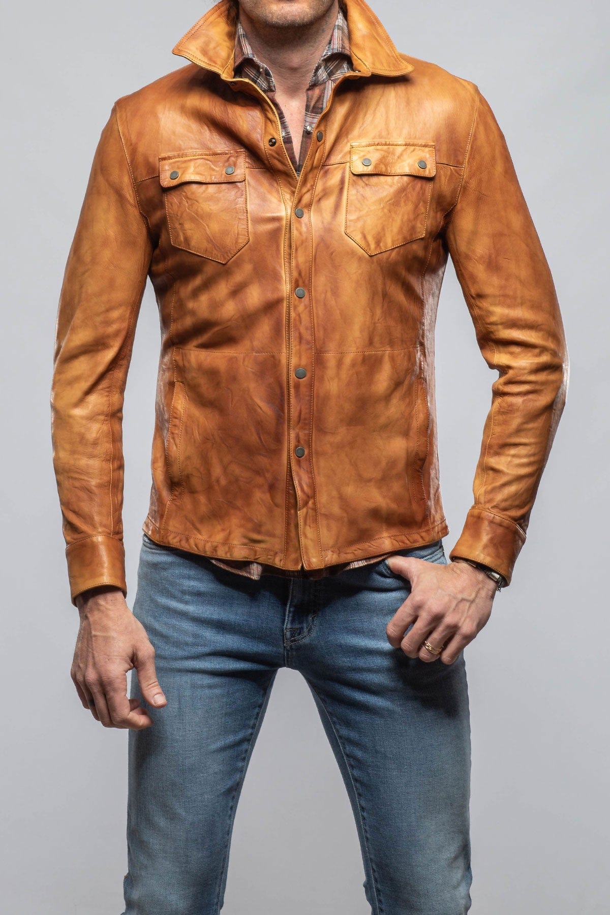 Axel's Renegade Tame Leather Shirt In Antique Brown | Mens - Outerwear - Leather