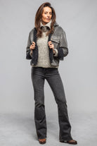 Axel's Premium Denim Betel Short Moleskin Jacket In Anthracite Ladies - Outerwear - Lightweight