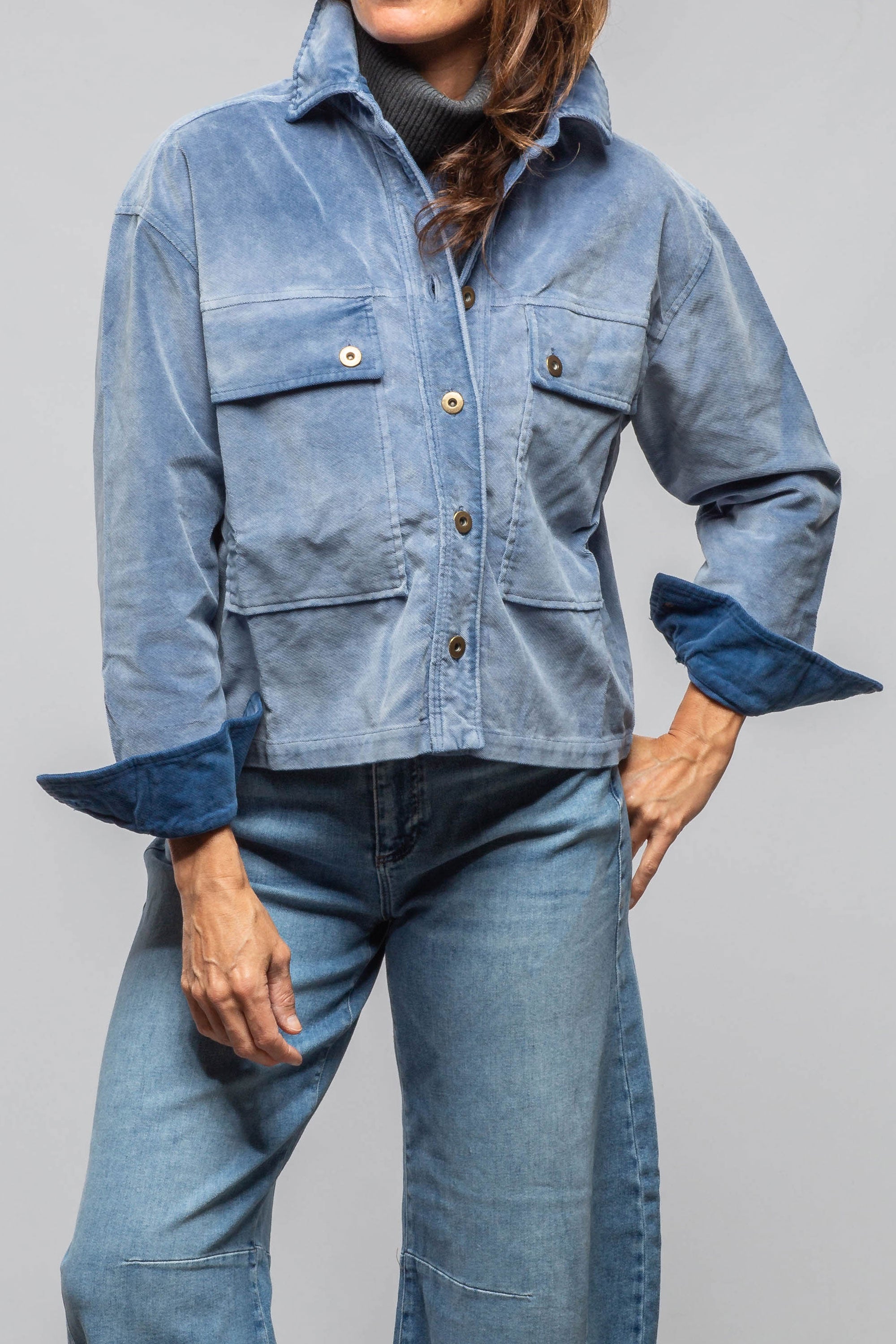 Axel's Premium Denim Betel Short Moleskin Jacket In Denim Ladies - Outerwear - Lightweight