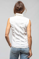 Axel's Premium Denim June Sleeveless Linen-Cotton Snap Shirt In White | Ladies - Snap Shirts
