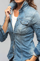 Maddi Fitted Snap Shirt In Distressed Light Wash - AXEL'S