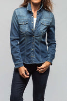 Maddi Fitted Western Shirt in Mid Dark Blue - AXEL'S