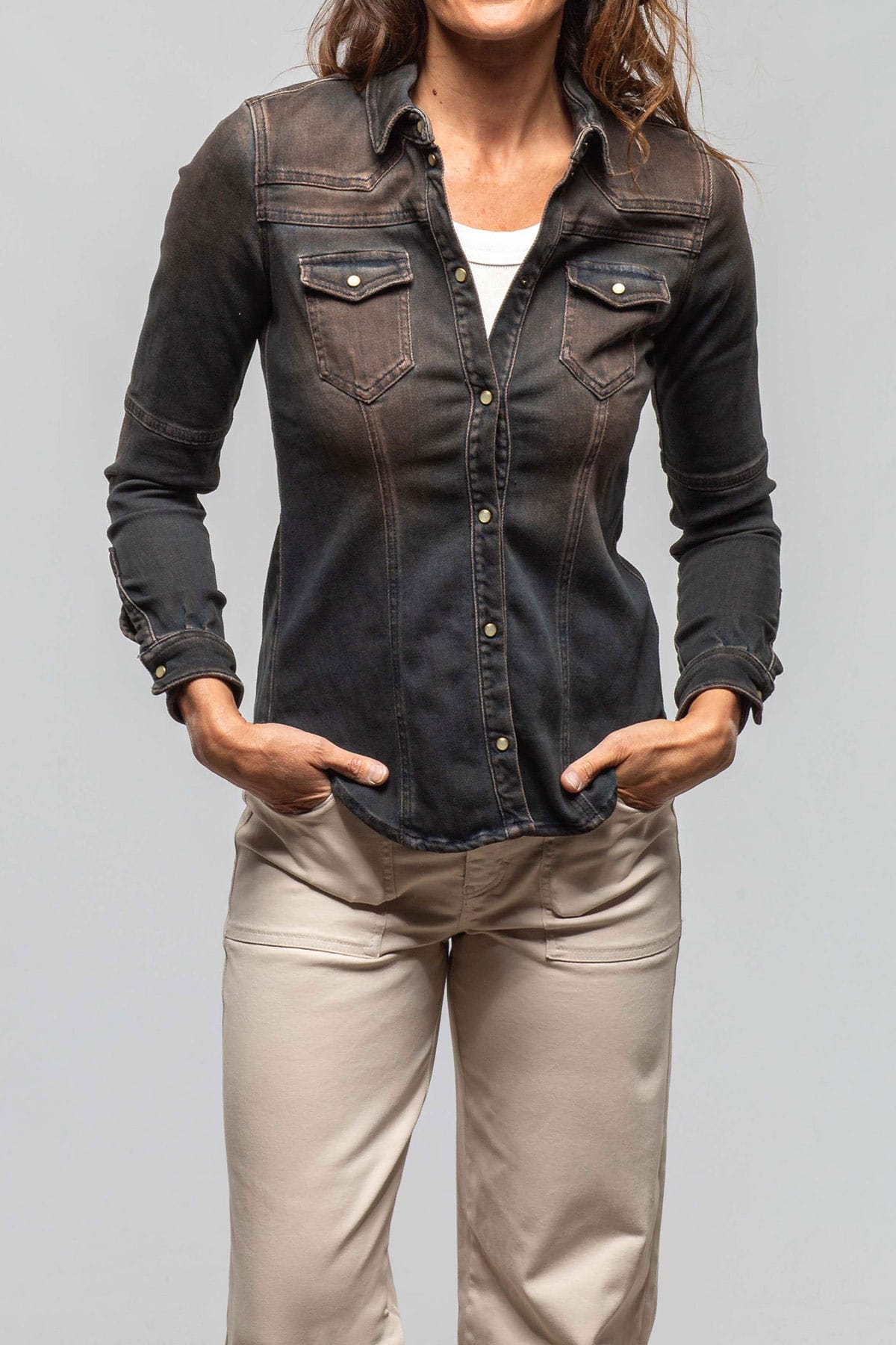 Maddi Fitted Western Snap Shirt In Brown Over Dye - AXEL'S