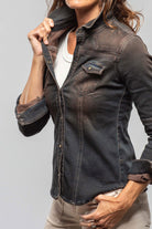 Maddi Fitted Western Snap Shirt In Brown Over Dye - AXEL'S