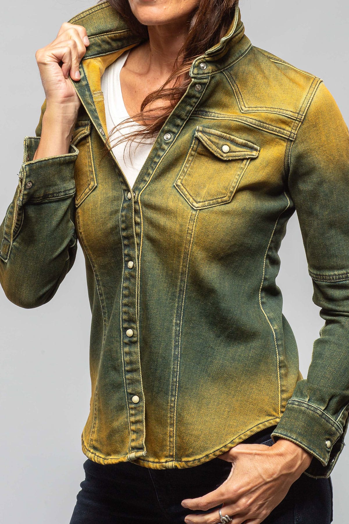Maddi Fitted Western Snap Shirt In Marigold - AXEL'S
