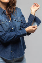 Axel's Premium Denim Ricky Western Chambray Shirt In Mid Dark Blue Ladies - Snap Shirts