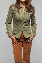 Axel's Premium Denim Sweetwater Denim Shirt In Iguana Ladies - Snap Shirts