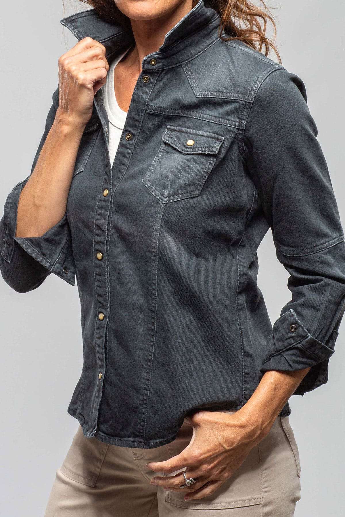 Sweetwater Denim Snap Shirt In Anthracite - AXEL'S