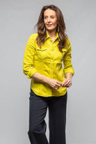 Yarmony Linen-Cotton Snap Shirt In Limone - AXEL'S