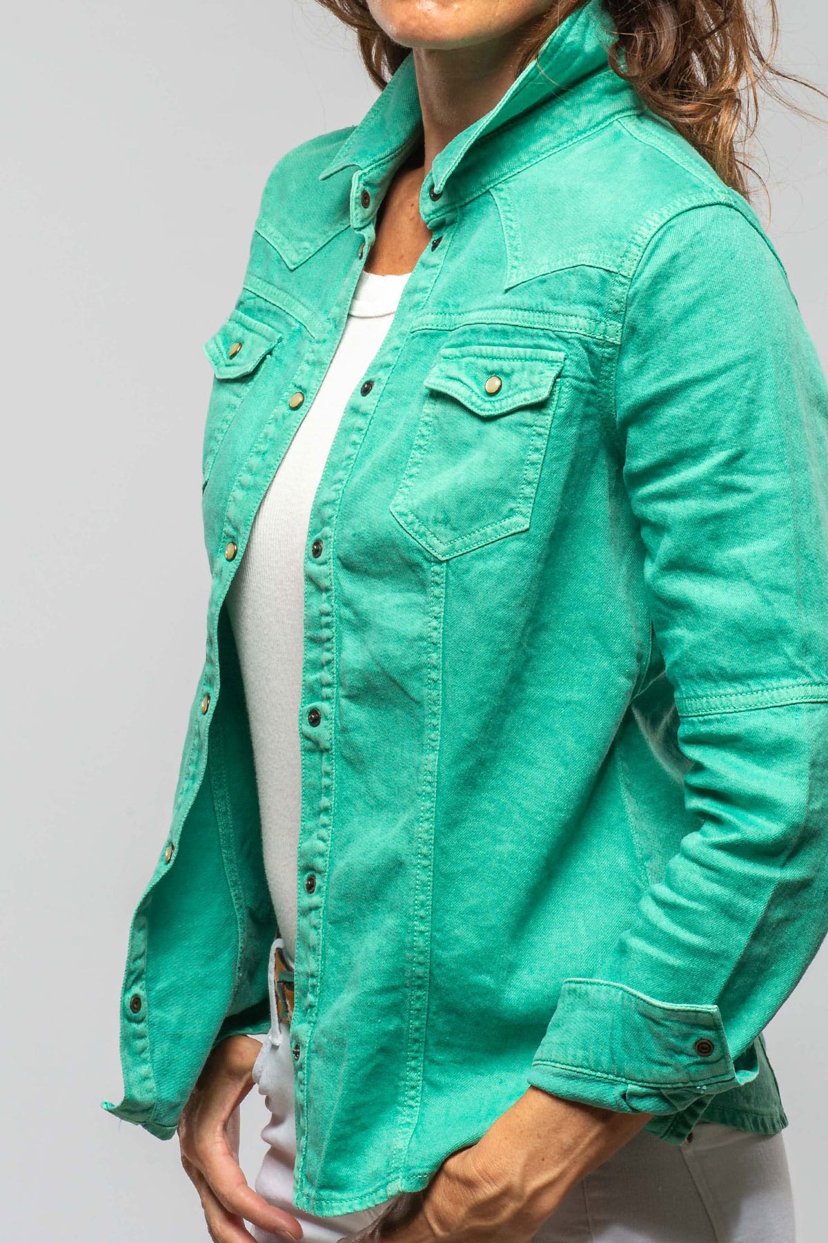 Yarmony Linen-Cotton Snap Shirt In Kingman Turquoise - AXEL'S