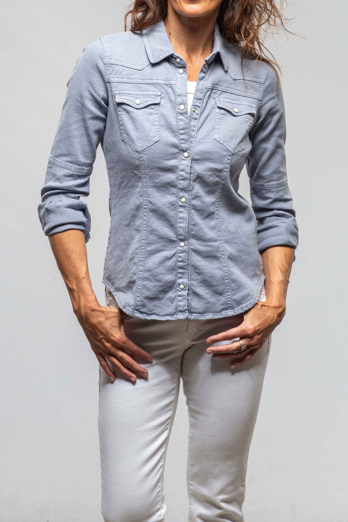 Yarmony Linen-Cotton Snap Shirt In Lavender - AXEL'S