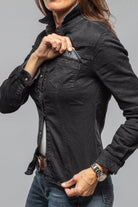 Axel's Premium Denim Yarmony Linen-Cotton Snap Shirt In Nero Ladies - Snap Shirts