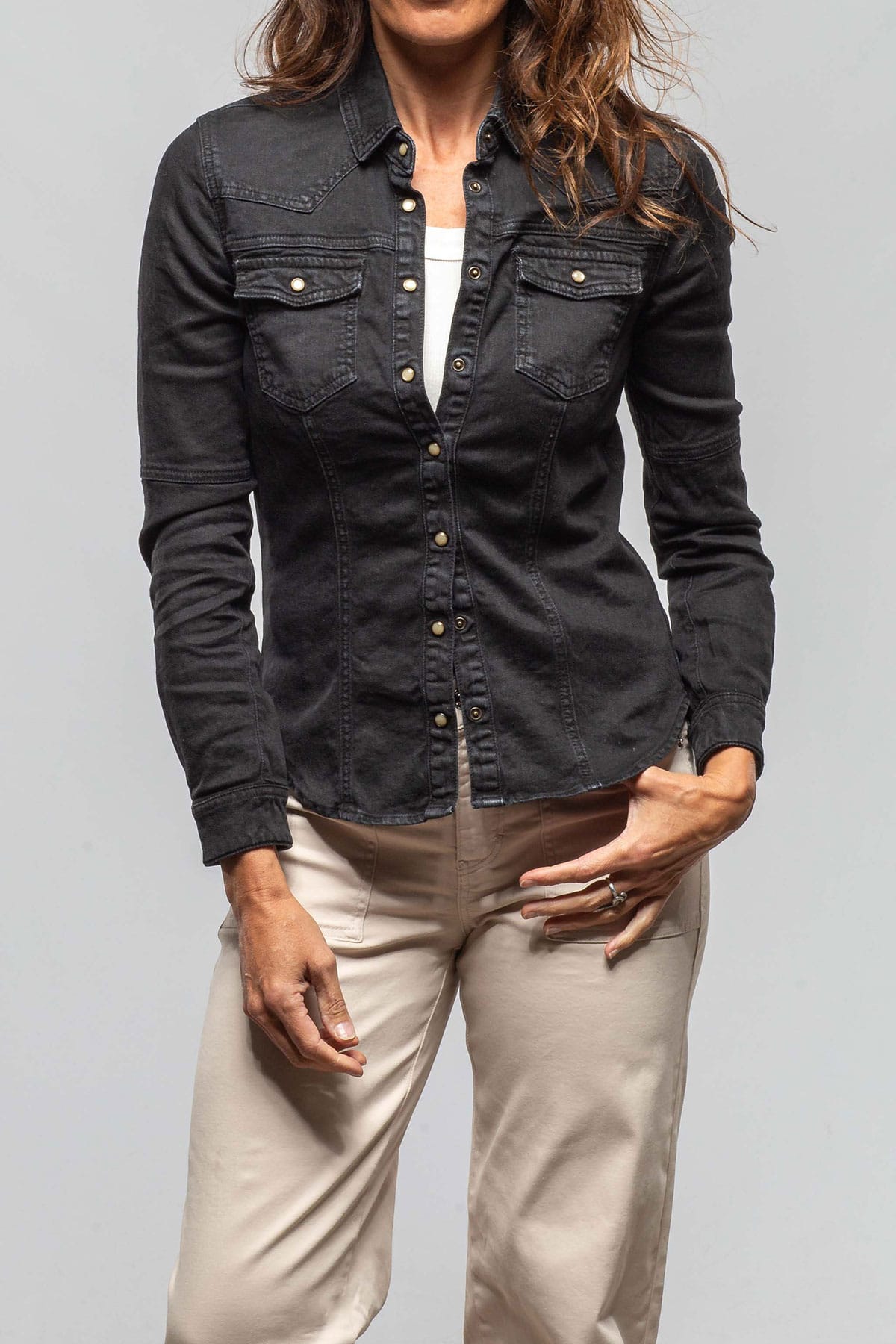 Yarmony Linen-Cotton Snap Shirt In Nero - AXEL'S