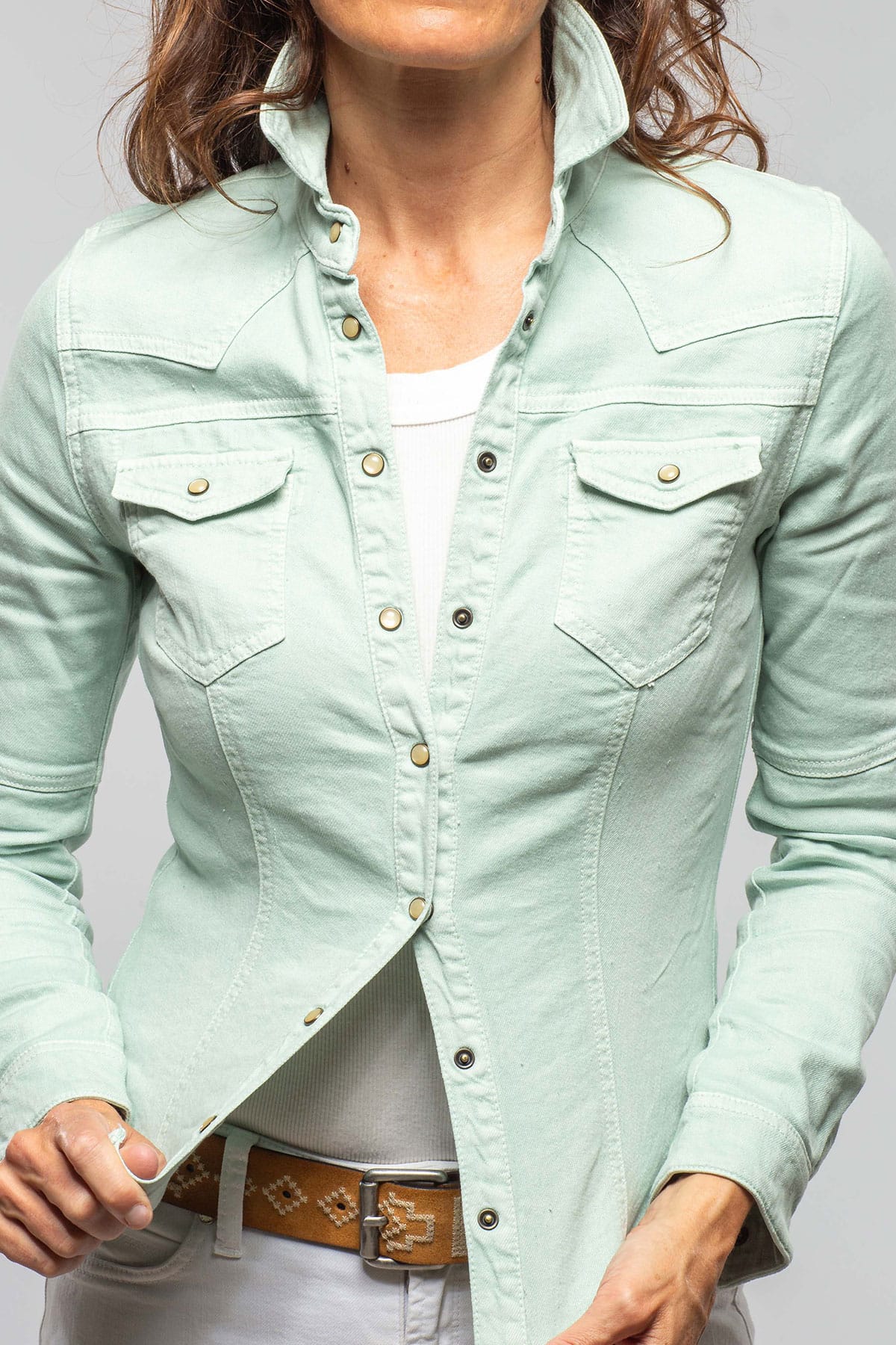 Yarmony Linen-Cotton Snap Shirt In Spearmint - AXEL'S