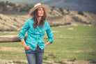 Yarmony Linen-Cotton Snap Shirt In Turquoise - AXEL'S