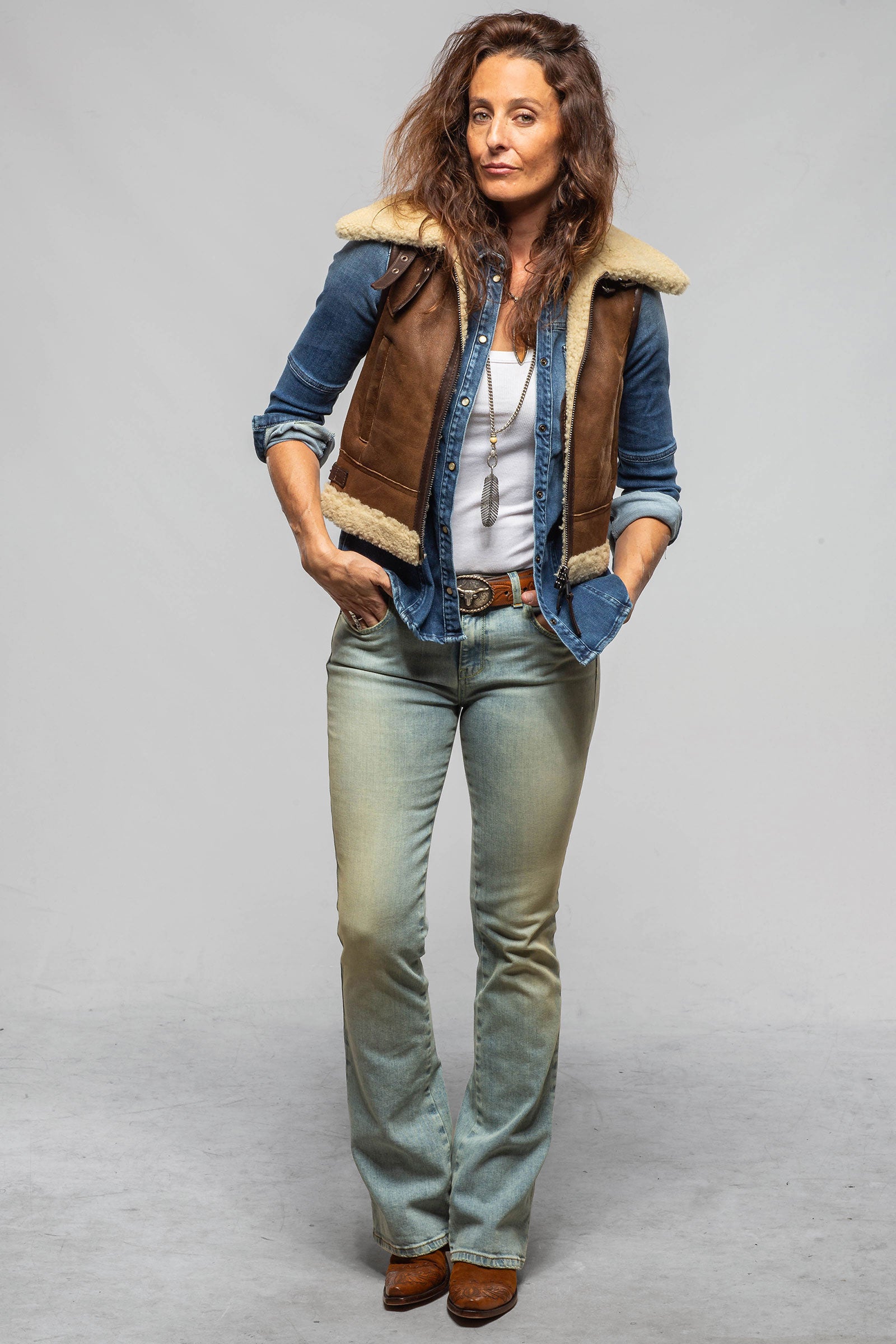 Axel's Renegade by Garrett Jezzy Shearling Aviator Vest Ladies - Outerwear - Shearling