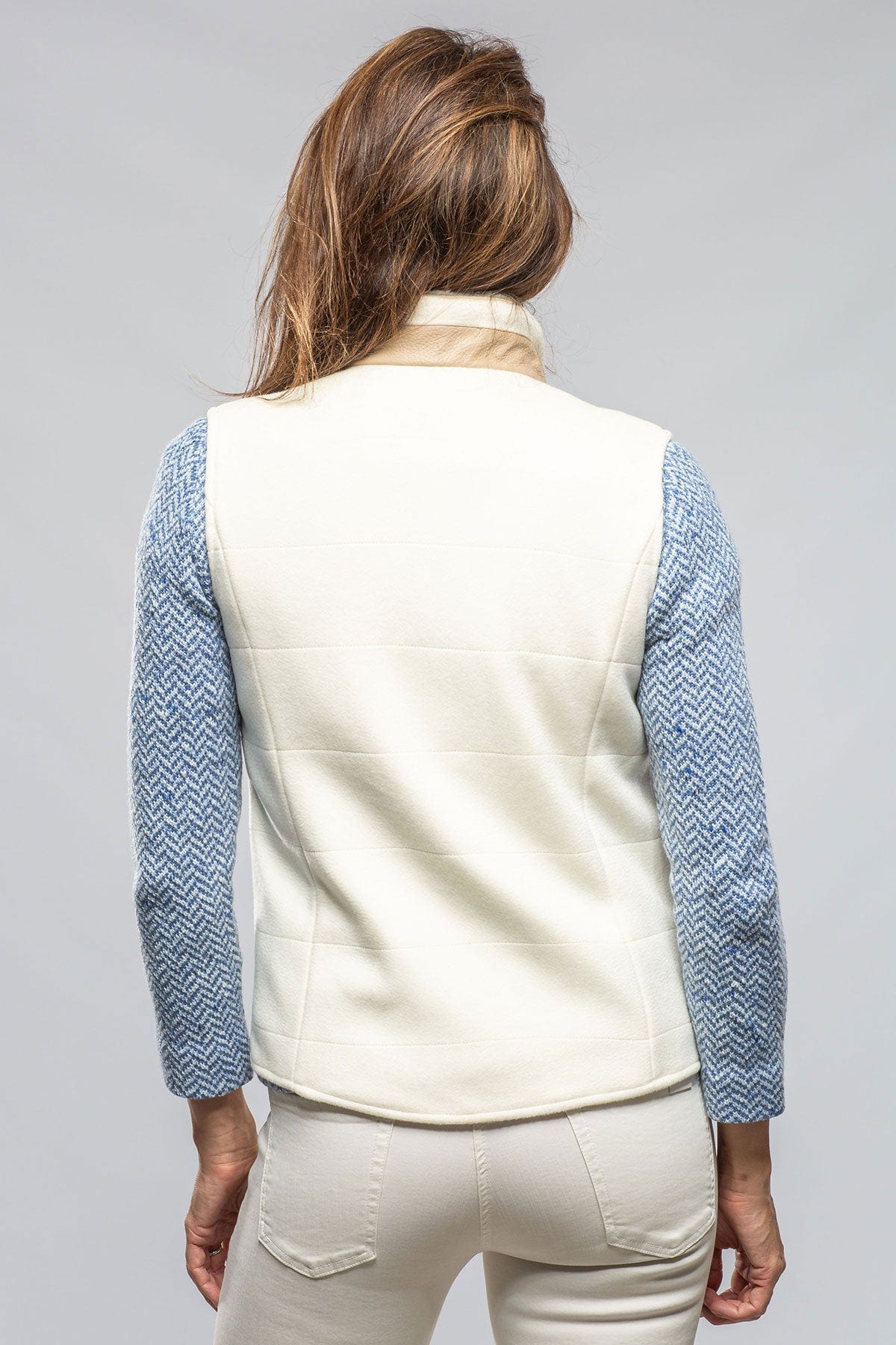 Diana Vest In White - AXEL'S