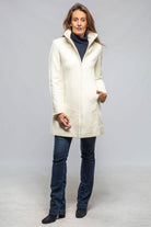 Lili Virgin Wool Coat In White - AXEL'S