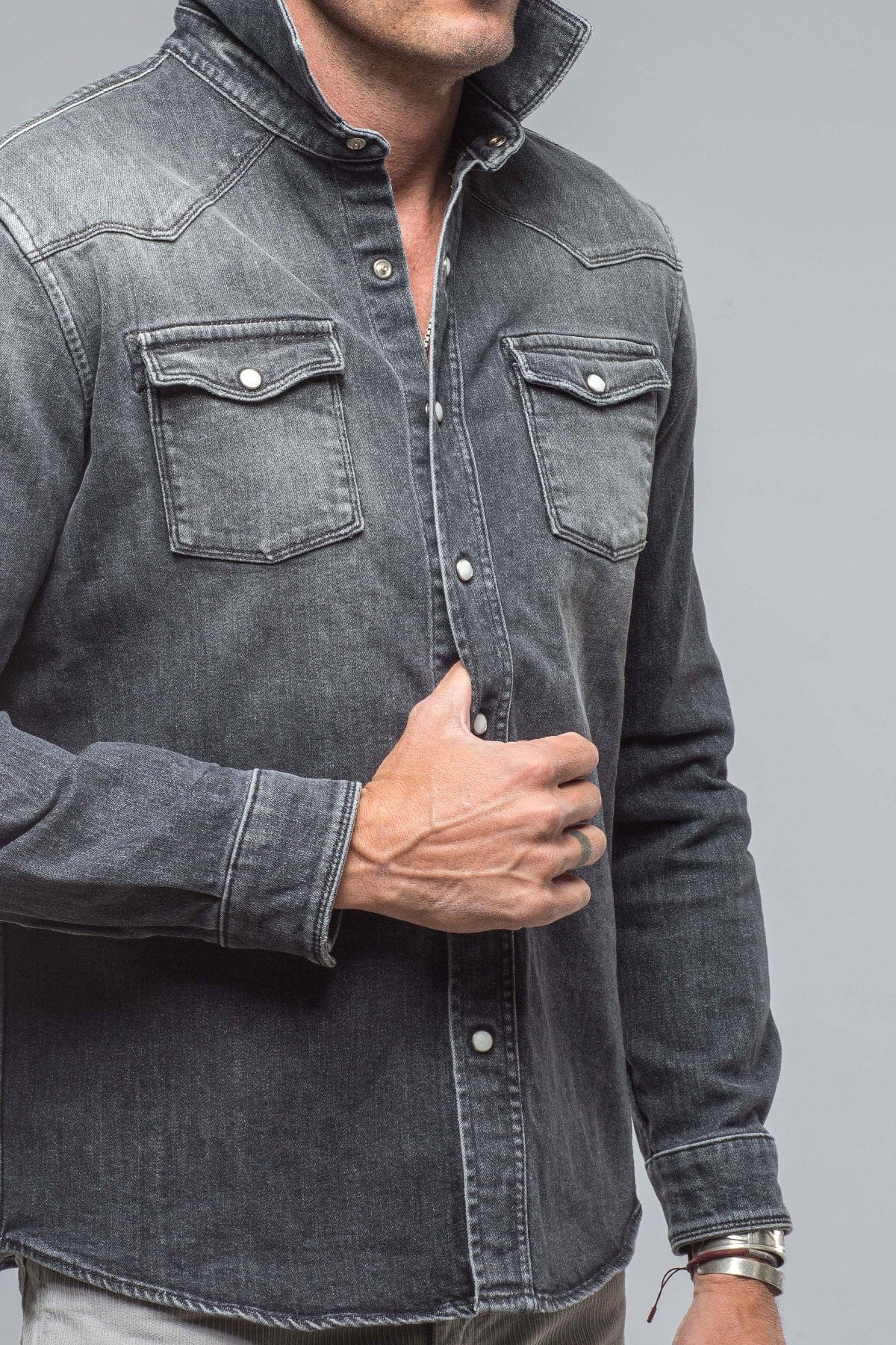Cashis Jean Snap Shirt In Black - AXEL'S