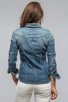 Maddi Fitted Western Snap Shirt In Mid Blue - AXEL'S