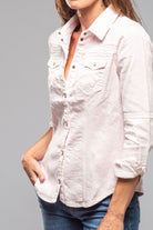 Axel's Premium Denim Yarmony Linen-Cotton Snap Shirt In Lotus Pink | Ladies - Tops