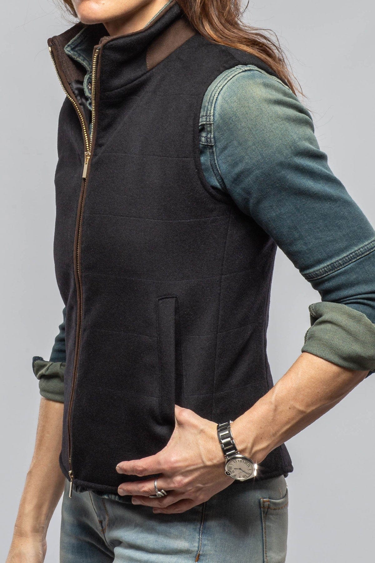 Simi Vest In Black - AXEL'S