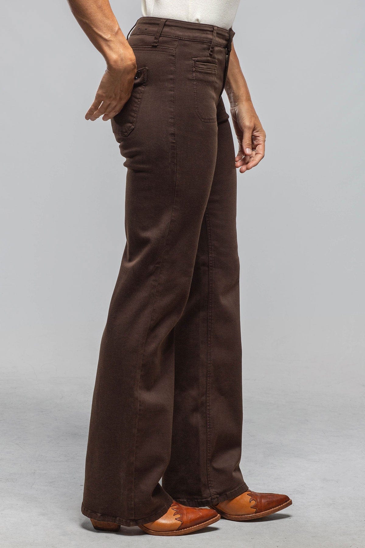 Tess Patch Pockets In Chocolate - AXEL'S
