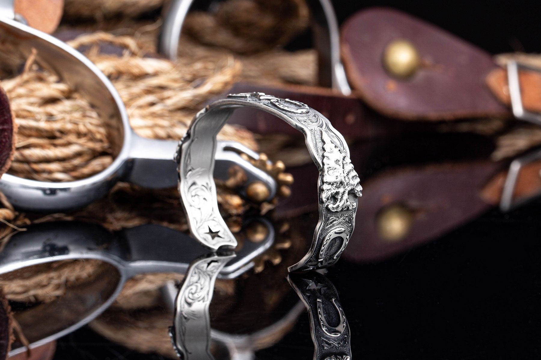 Clint Orms | Bracelet 1812 | Axel's of Vail