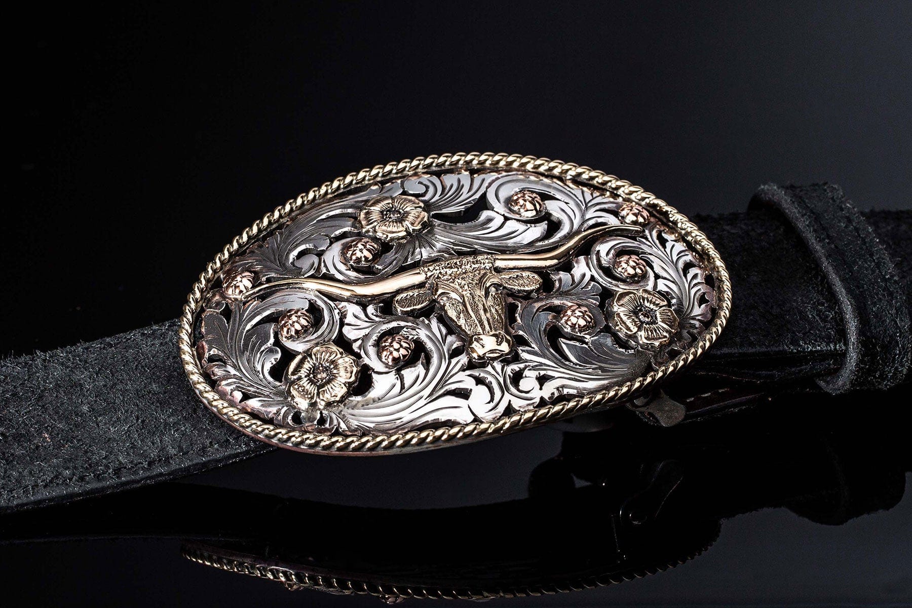 Silver cowboy cheap belt buckles