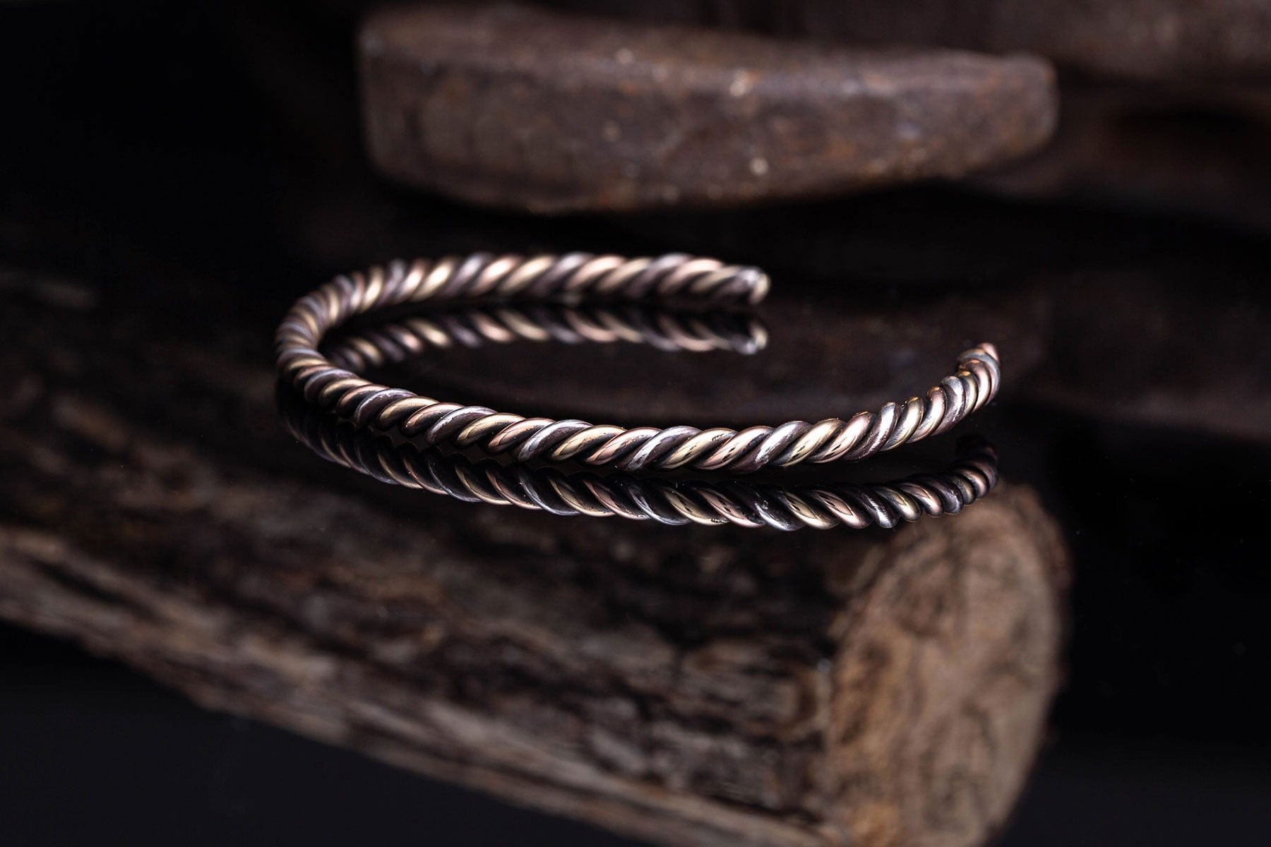 Twist Cuff 14k Multi - AXEL'S