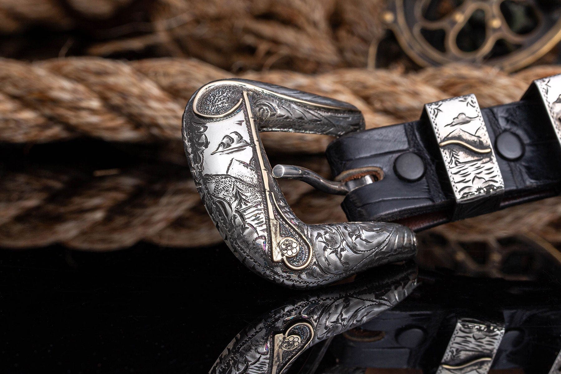 Whitefish Buckle Set - AXEL'S