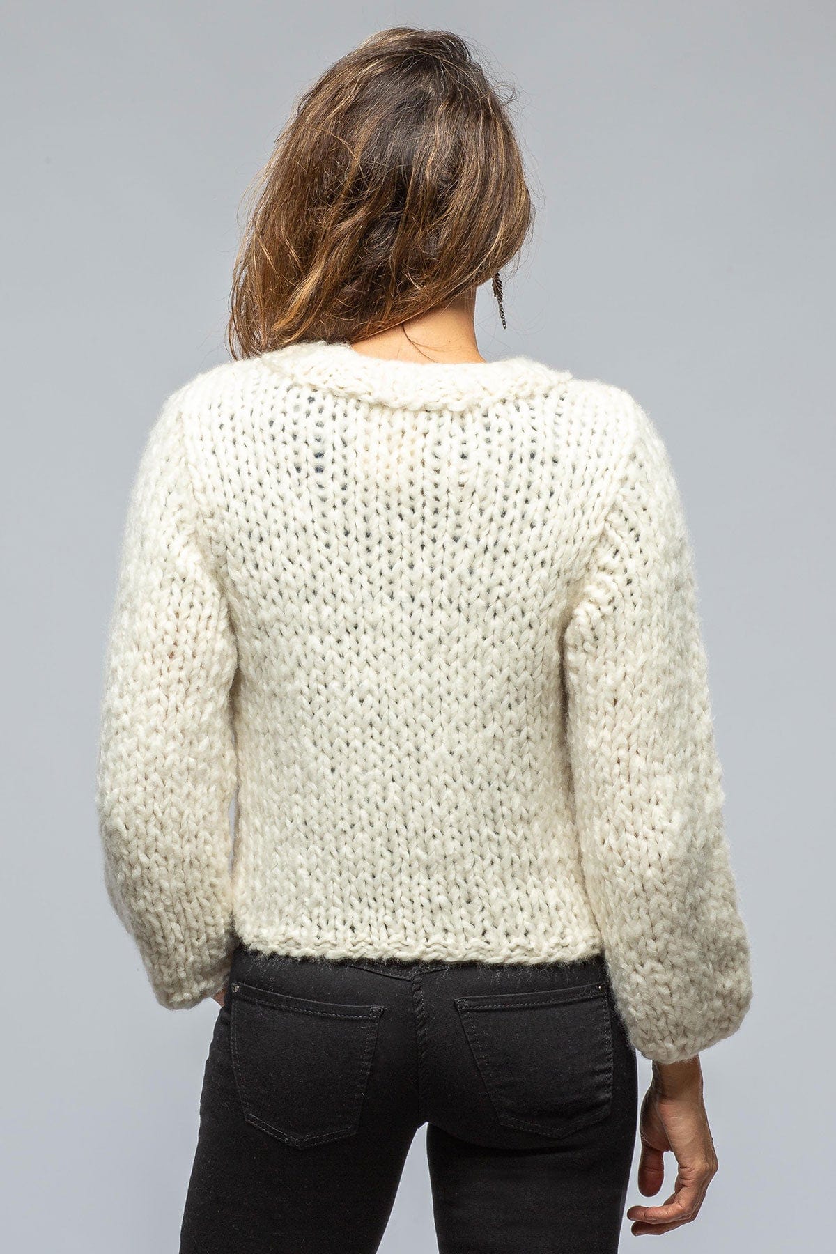 Beatrix Lux Cashmere Sweater In Cream - AXEL'S
