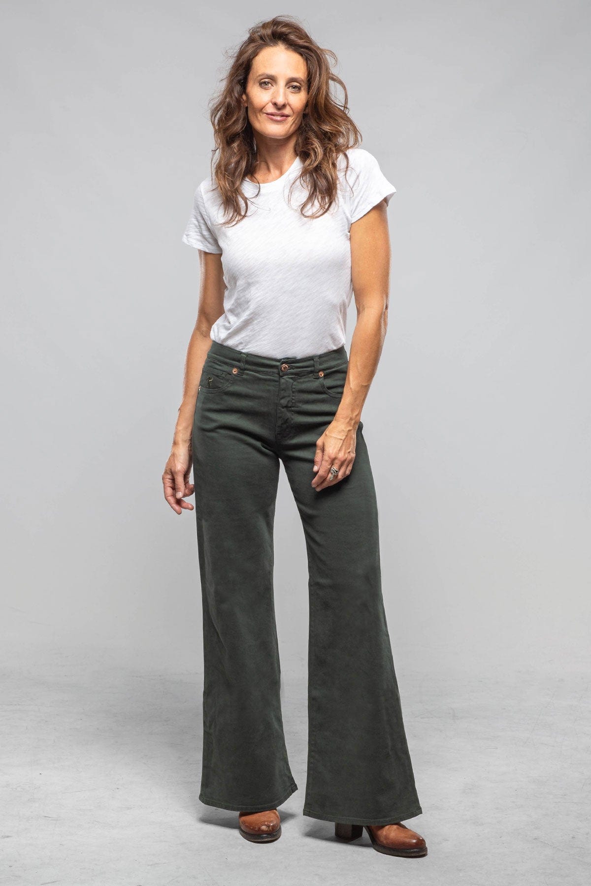 European Culture Collins Relaxed Leg Jean In Deep Forest Ladies - Pants - Jeans