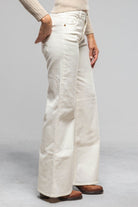 European Culture Collins Relaxed Leg Jean In Winter White Ladies - Pants - Jeans